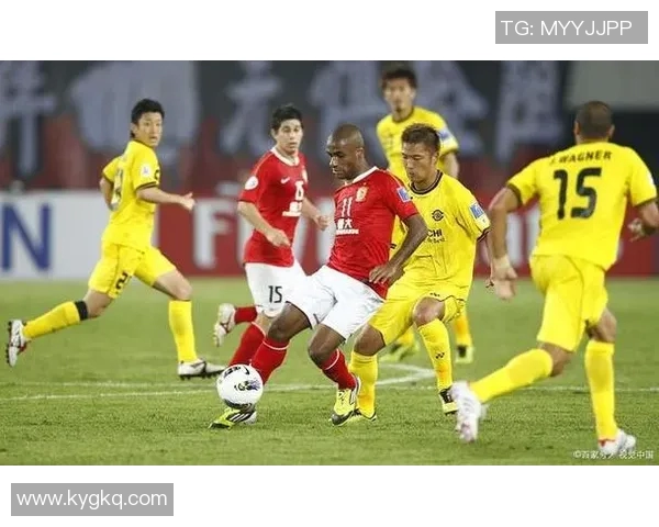 水原三星与广州恒大首发阵容对比分析及比赛前瞻